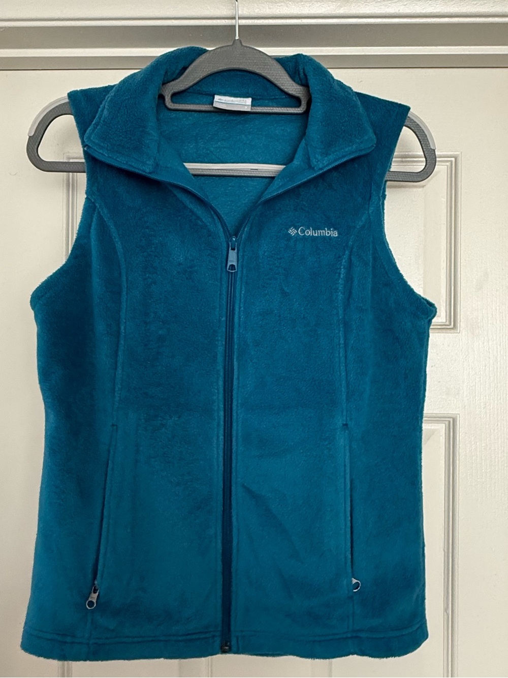 Columbia Women’s Teal Fleece Vest Size Small Full Zip